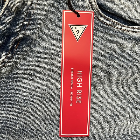 Guess extreme light wash cropped high rise stretch denim with rhinestones Sz 32 - Picture 6 of 6